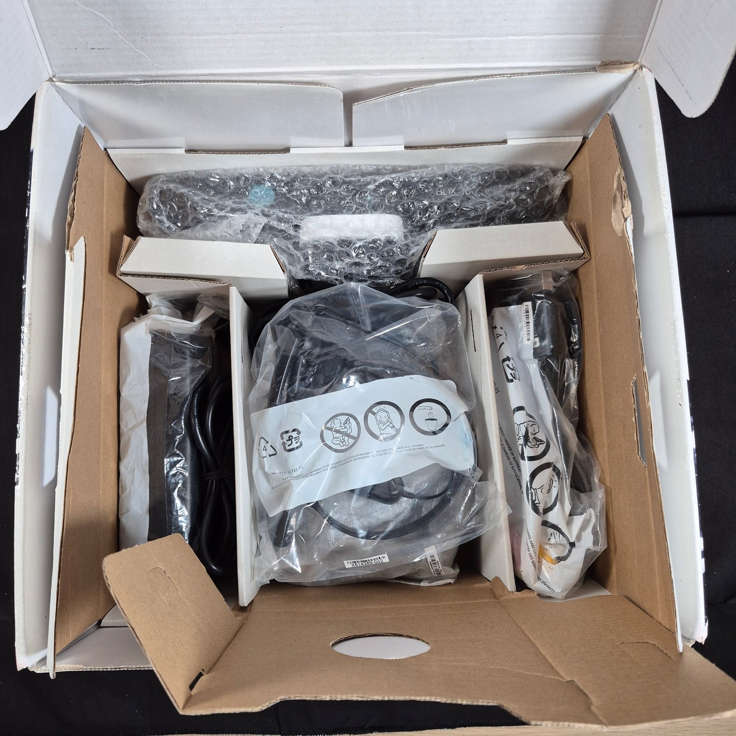 Xbox 360 S Kinect Special Edition CIB – Originales Schachtelinlay und Zubehör