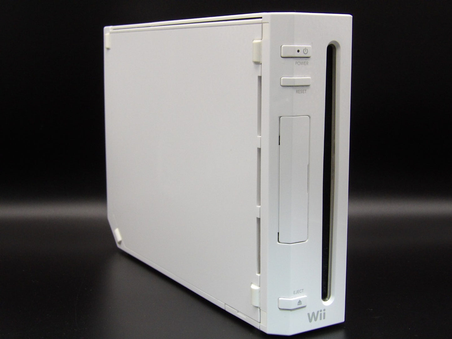 Nintendo Wii Bundle mit Zubehör + Remote | Refurbished