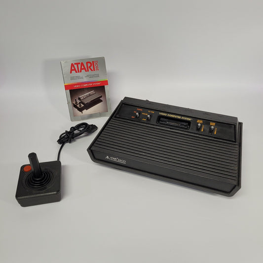 Atari 2600 Konsole Darth Vader Edition inkl. Joystick und Spiel | Refurbished