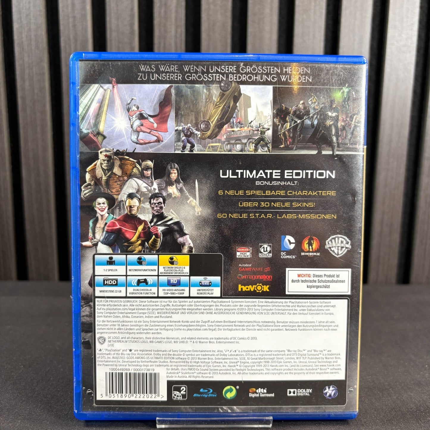 Injustice Gods Among Us Ultimate Edition PS4 Rückseite mit Spielinfos