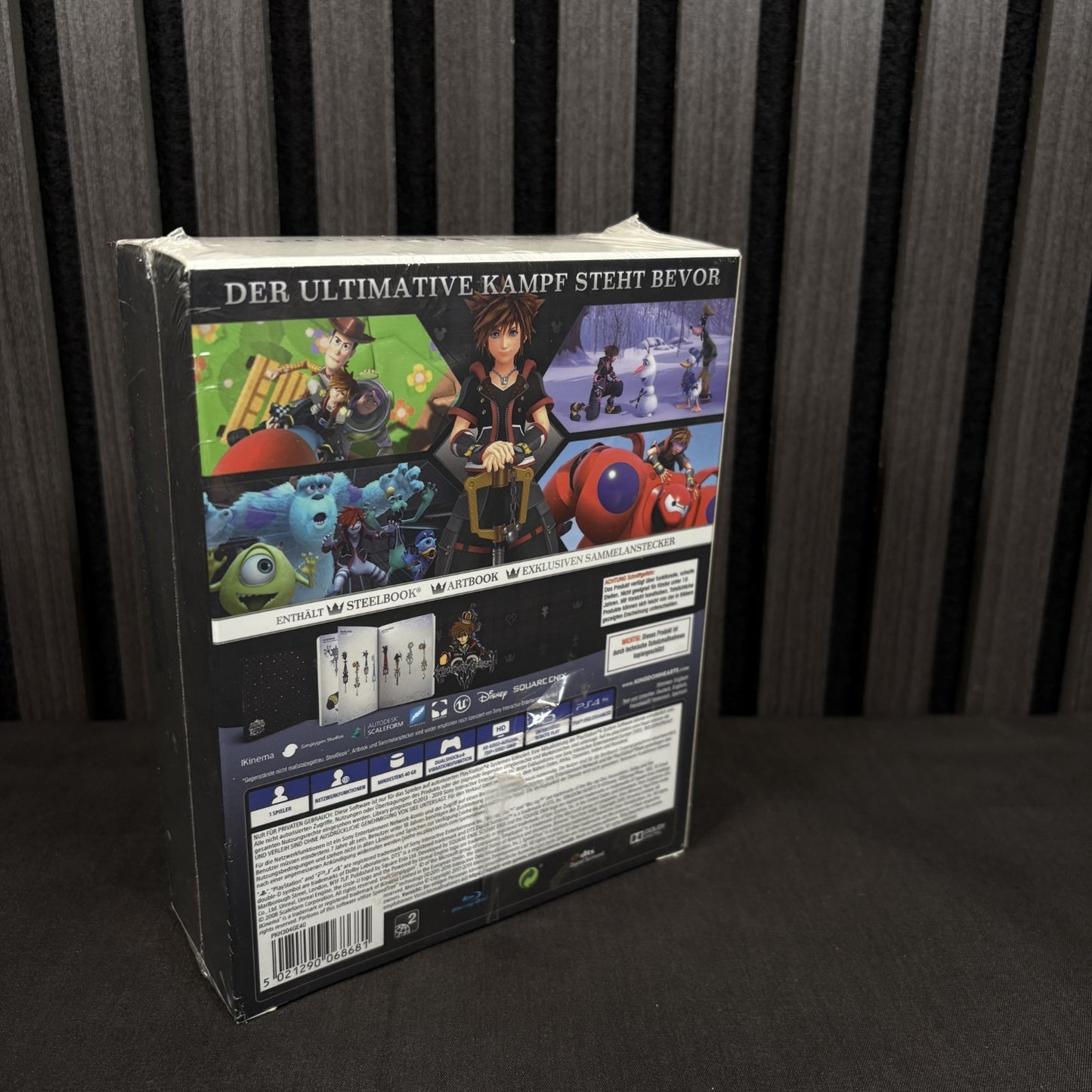 Kingdom Hearts 3 Deluxe Edition PS4 Steelbook Rückansicht Seal beschädigt