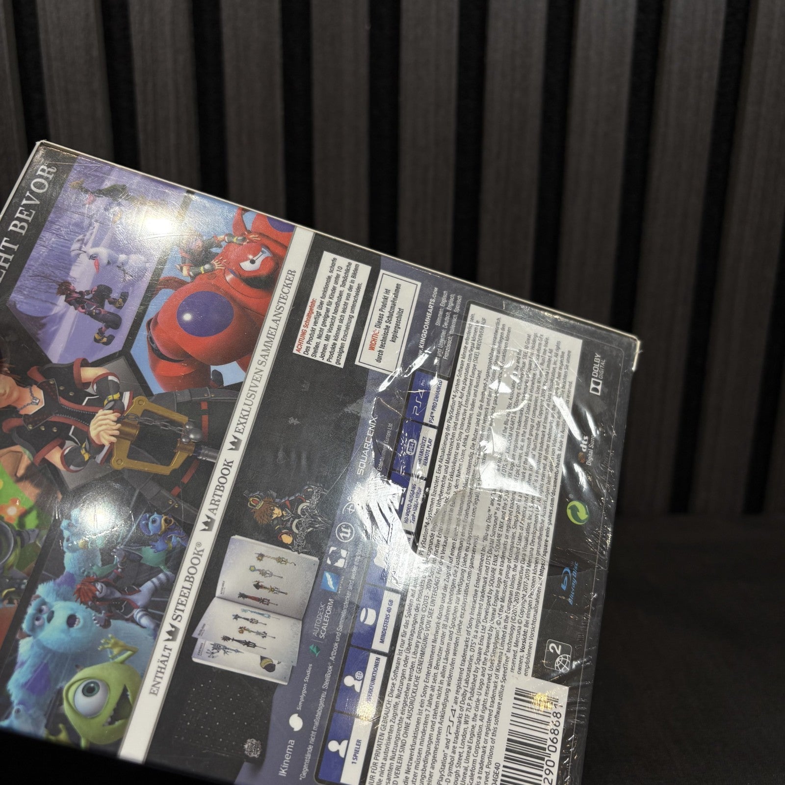Kingdom Hearts 3 Deluxe Edition PS4 Seal Beschädigung Rückseite Detailaufnahme