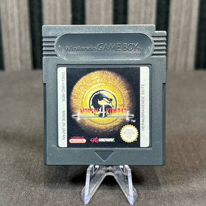 Mortal Kombat 4 Game Boy PAL Modul Vorderseite Detailansicht sehr gut