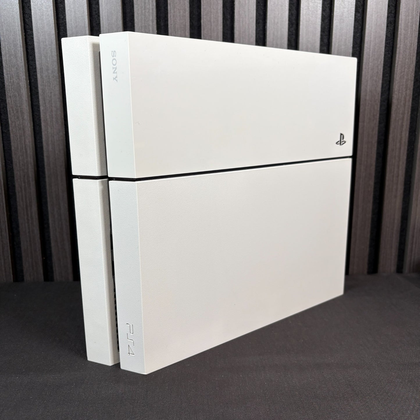 PlayStation 4 Konsole Weiß 500GB Vorderseite