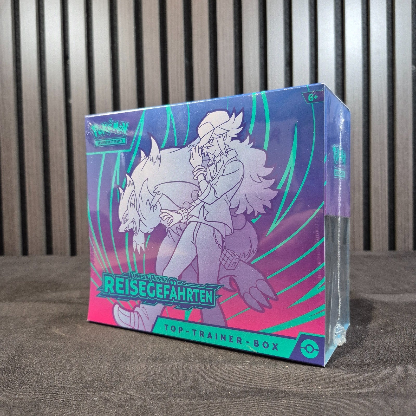 Pokémon Reisegefährten Top-Trainer-Box Deutsch neu und original versiegelt Vorderseite