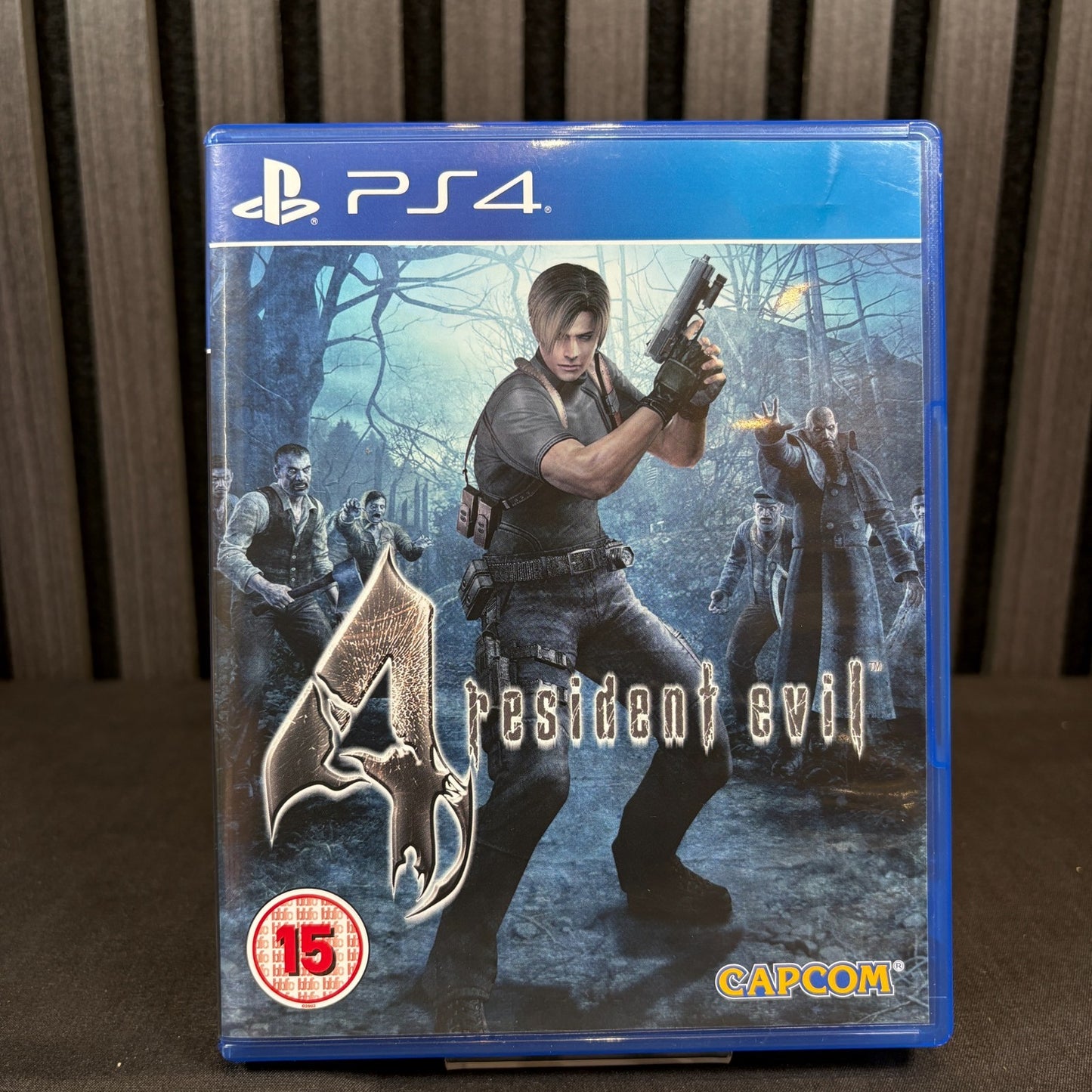 Original Cover Resident Evil 4 PS4 EU Version