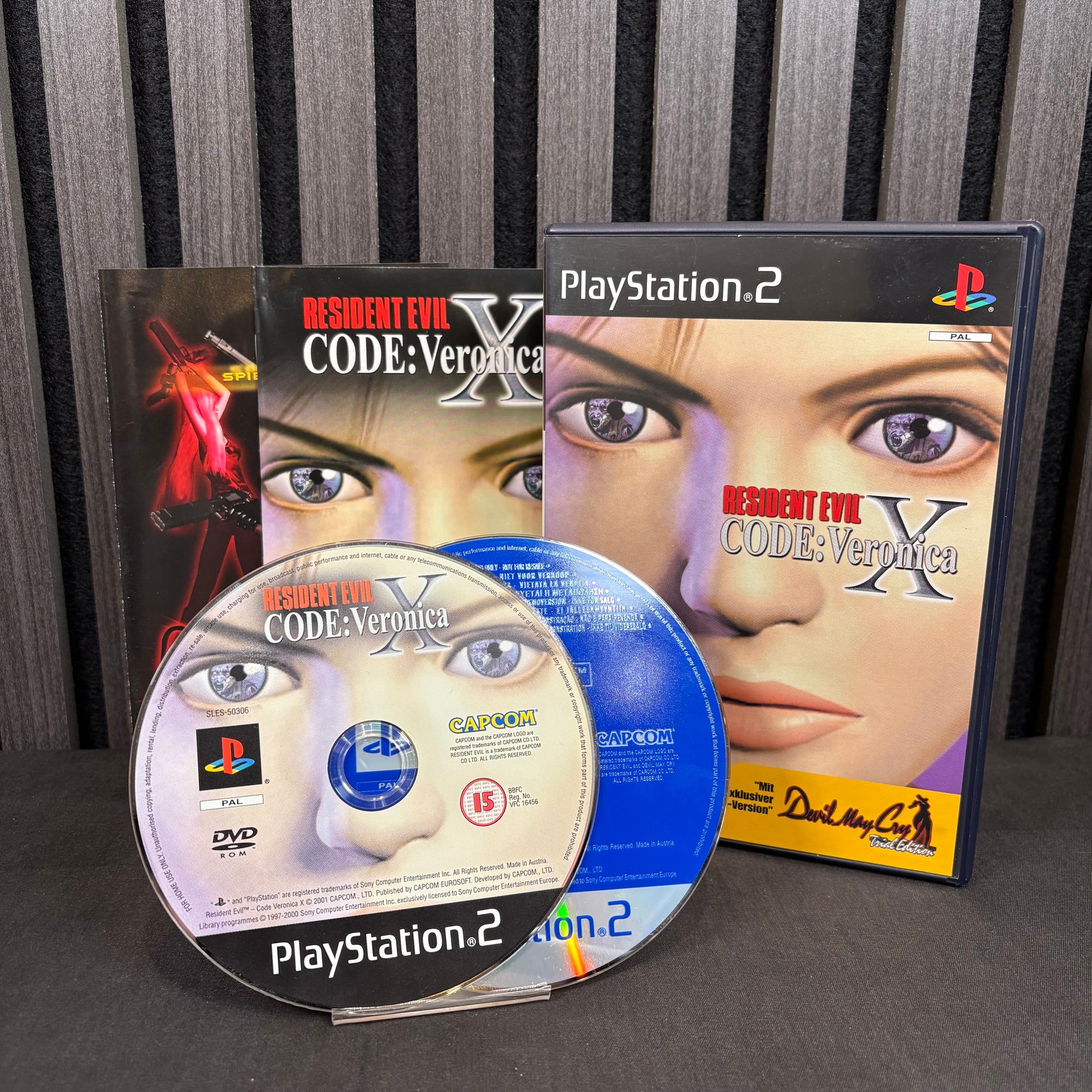 Resident Evil Code Veronica X PS2 CIB komplett Vorderansicht mit Devil May Cry Demo