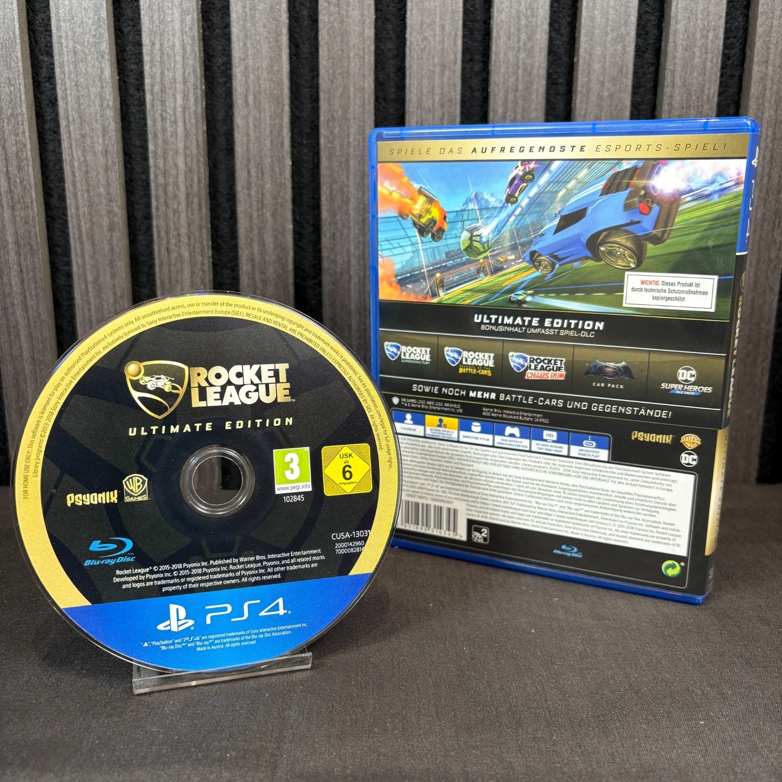 Rocket League Ultimate Edition PS4 PAL Spiel Rückseite mit Beschreibung