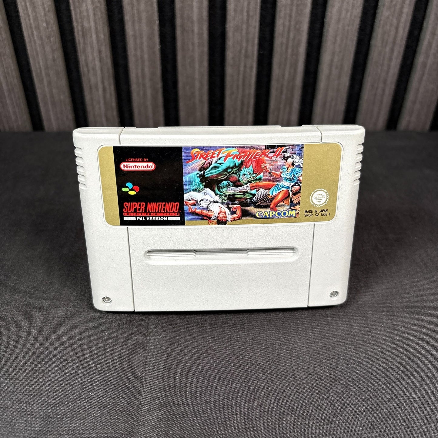Street Fighter II SNES Modul Vorderseite Detailaufnahme Label sehr guter Zustand