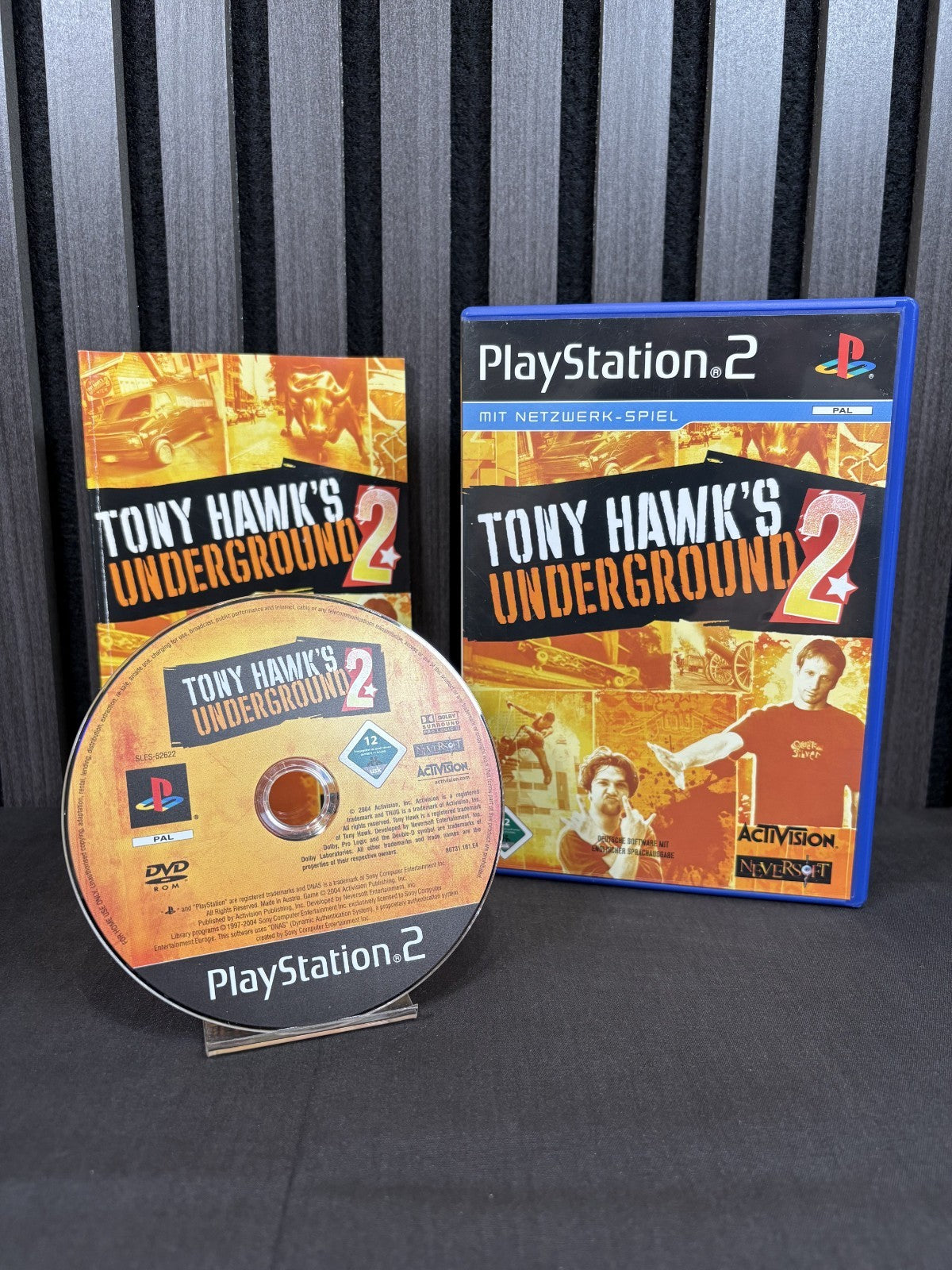 Tony Hawks Underground 2 PS2 Cover Vorderseite Skateboard