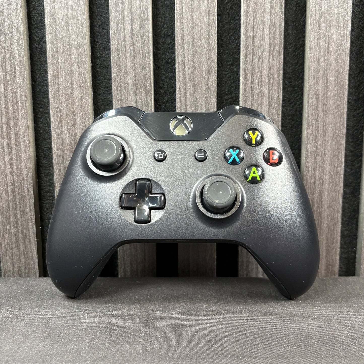 Xbox One Controller Schwarz Vorderseite